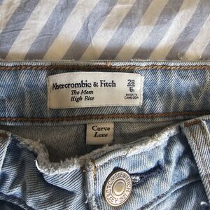 Abercrombie & Fitch Curve Love High Rise Denim